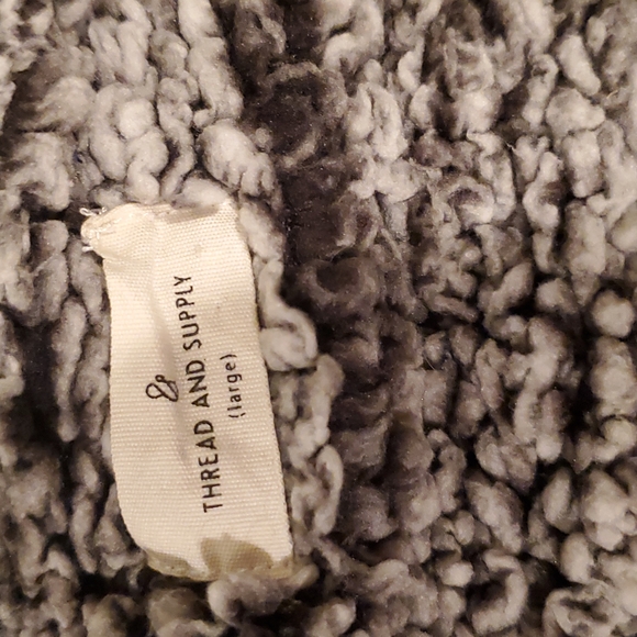 Womens Size Large Black and Charcoal Monarch Jacket. - Picture 2 of 3